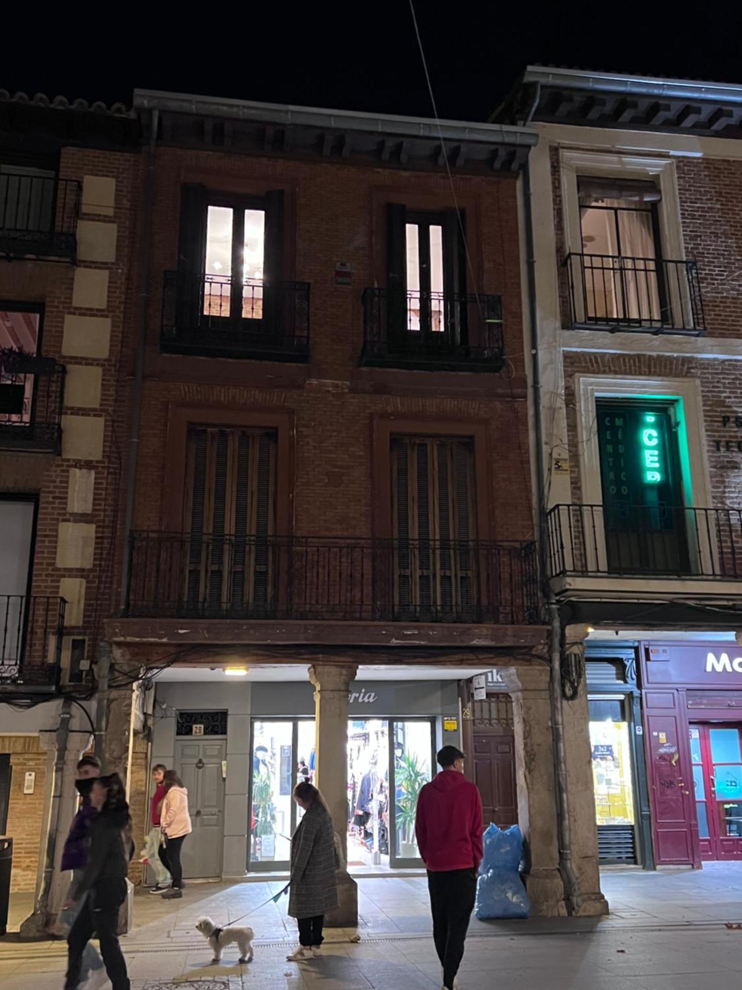 Sonar En La Plaza Cervantes 3 アルカラ・デ・エナレス エクステリア 写真